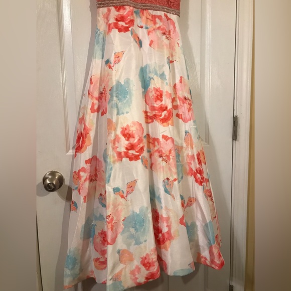 Casual Spring Dress - Picture 6 of 8